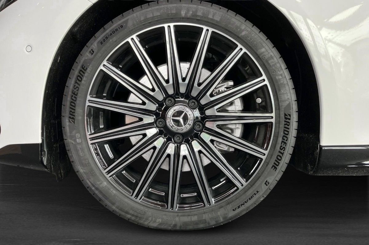 Mercedes-Benz CLA 250+ AMG-Line 2025, bild 5/10