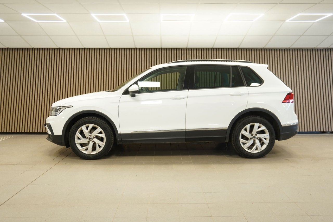 Volkswagen Tiguan 2022, photo 5/14