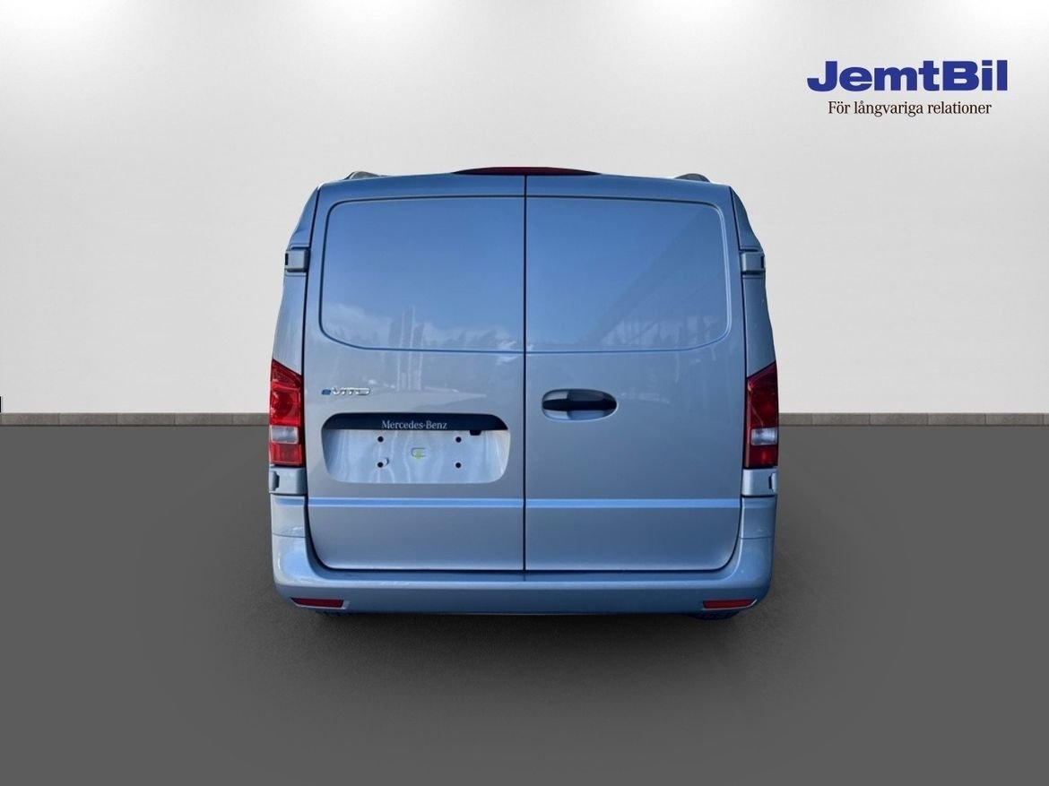 Mercedes-Benz eVito 112 2024, photo 6/13