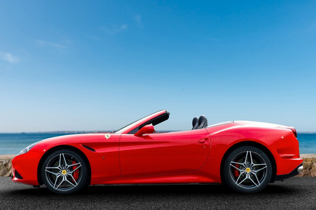 Ferrari California T F149M 2015, kuva 2/10