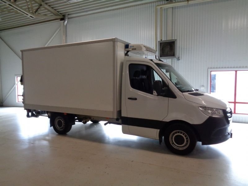 Mercedes-Benz Sprinter 2019, bild 2/9