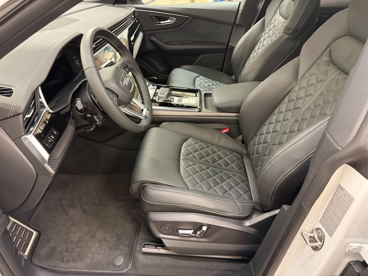 Audi Q8 2024, bild 7/10
