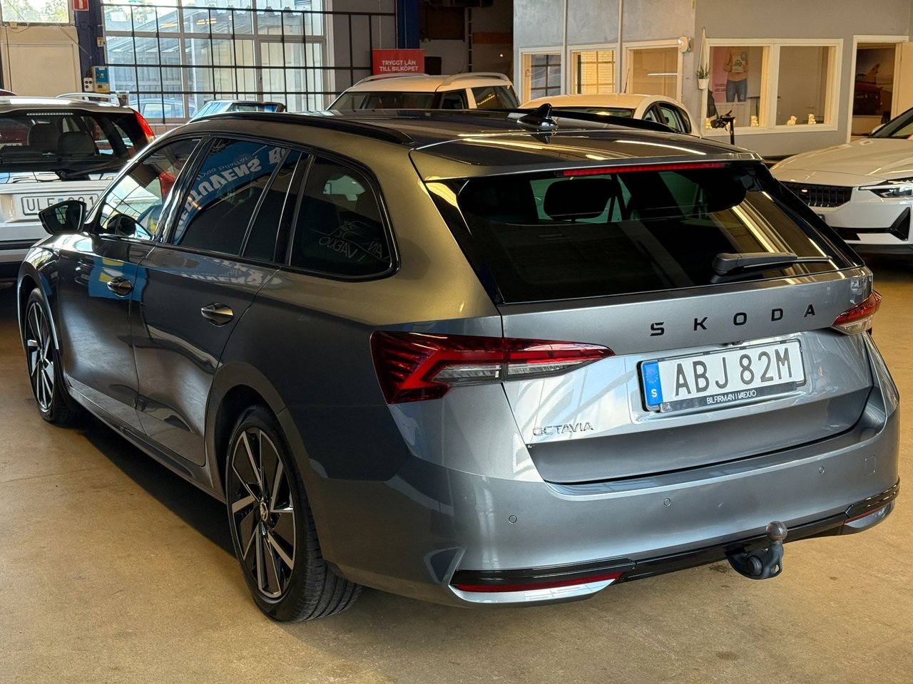 Skoda Octavia 2.0 TDI Sportline 2025, bild 5/23