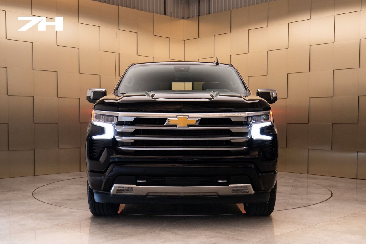 Chevrolet Silverado 1500 High Country 2026, bild 2/38