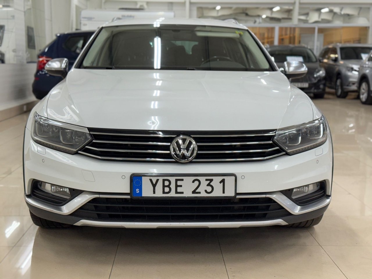 Volkswagen Passat 2016, bild 2/20