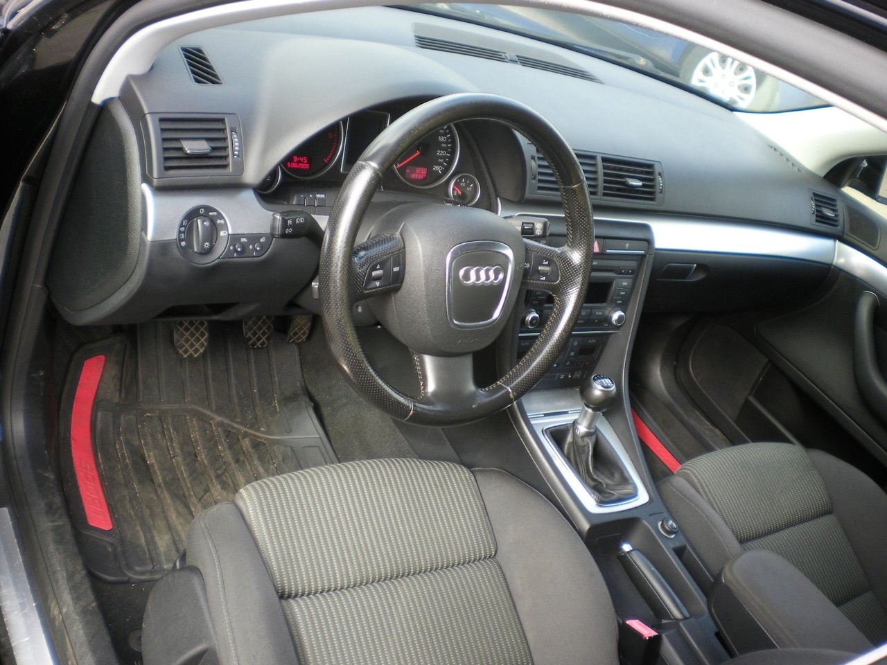 Audi A4 2008, bild 7/11