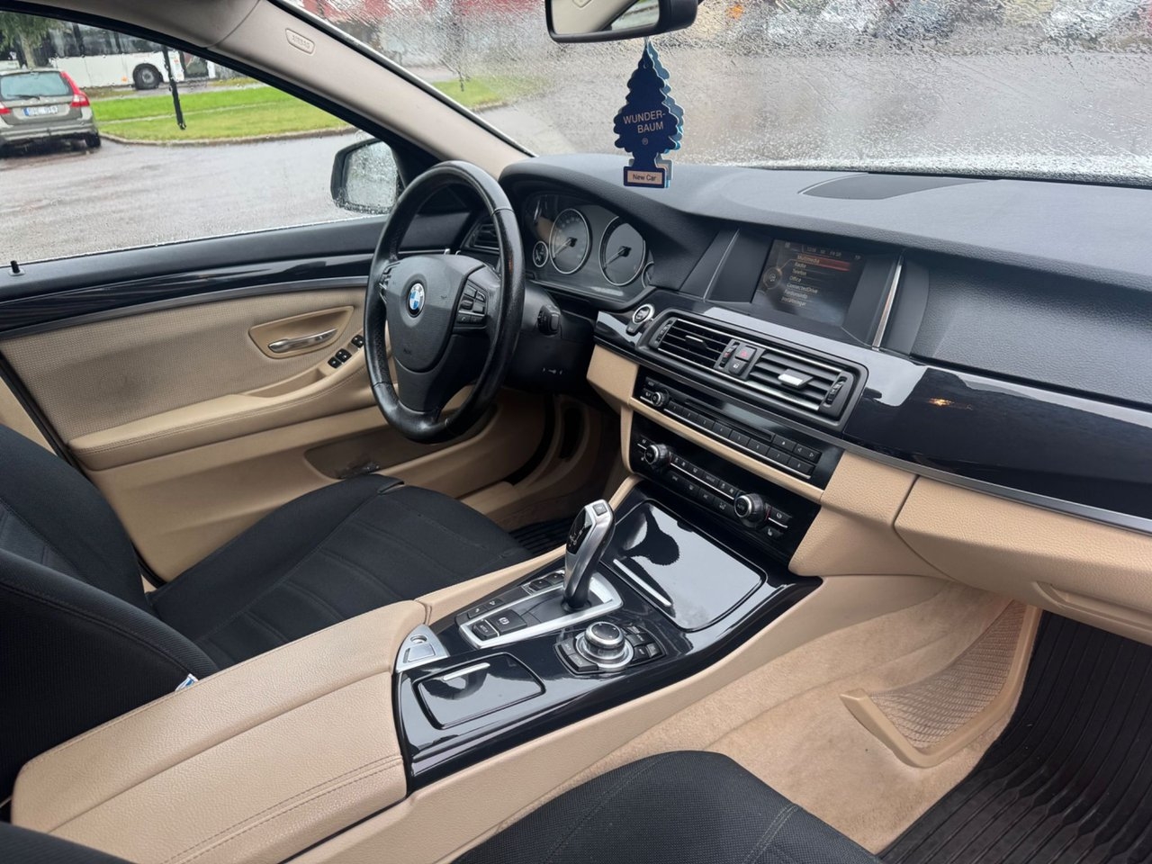 BMW 520 2016, bild 7/9