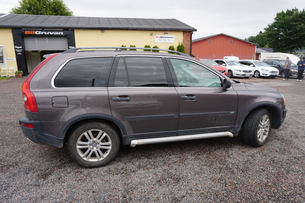 Volvo XC90 D5 AWD Aut 7-Sits Nybes 2005, kuva 3/7