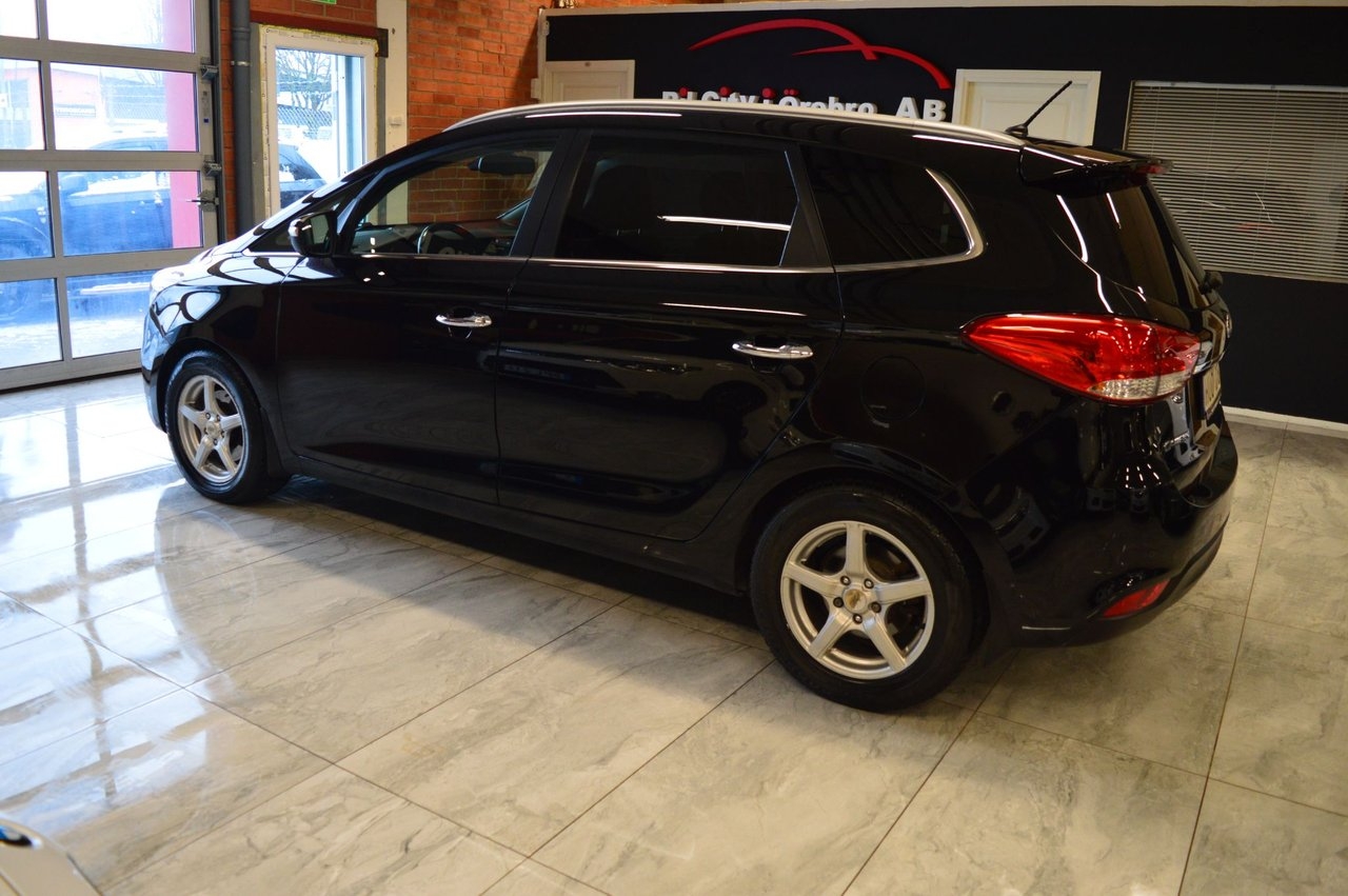 Kia Carens 1.7 CRDi / 7-sits / Låga Mil 2014, photo 4/10