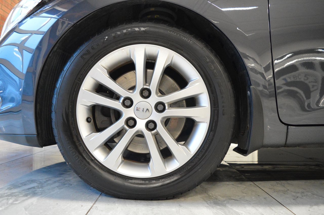 Kia Ceed 2014, kuva 7/10