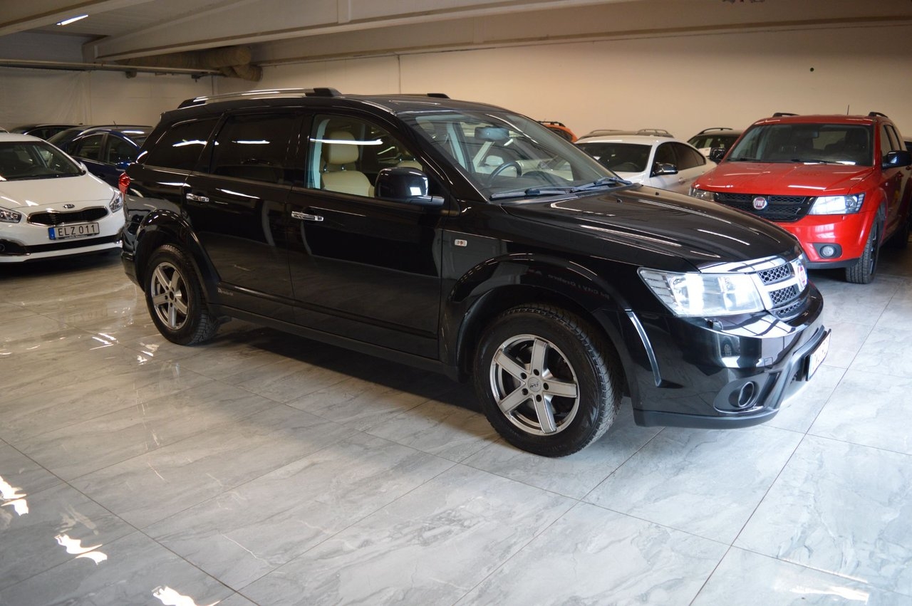 Fiat Freemont 2015, kuva 2/10