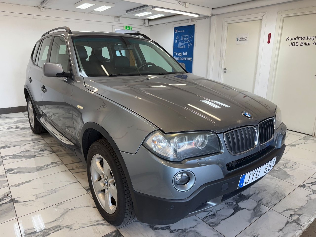 BMW X3 2010, bild 2/10