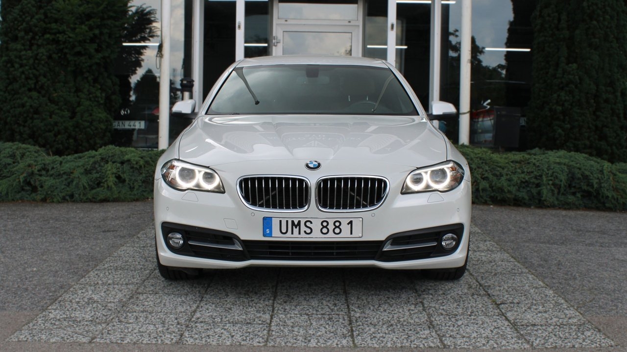 BMW 520 2016, bild 2/10
