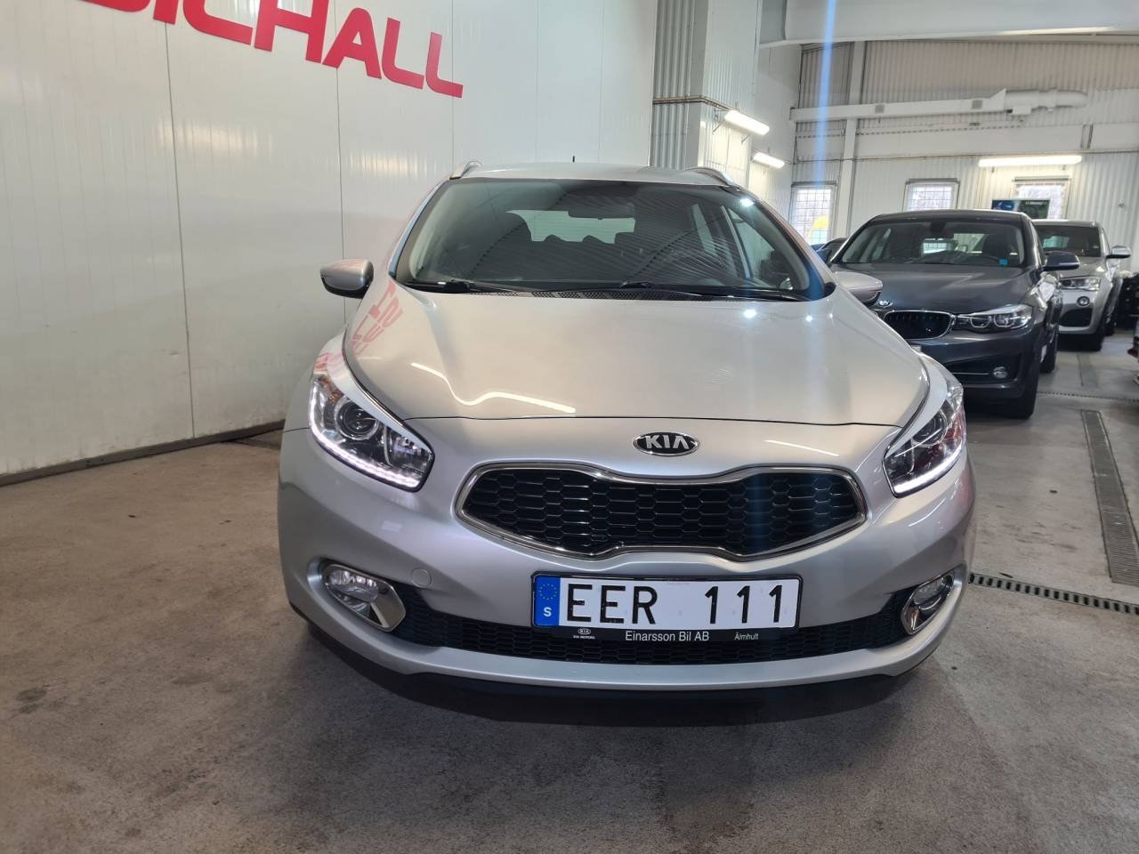 Kia Ceed _sw , 1.4 CRDi 90hk 2014, kuva 3/14