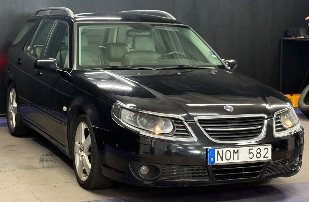 Saab 9-5 SportCombi 2.3t BioPower Vector 2008, kuva 3/10