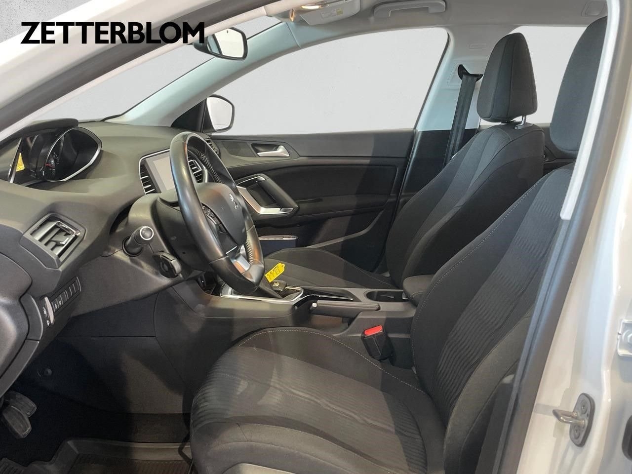 Peugeot 308 SW 1.2 Kombi inkl VHjul 2015, bild 7/10