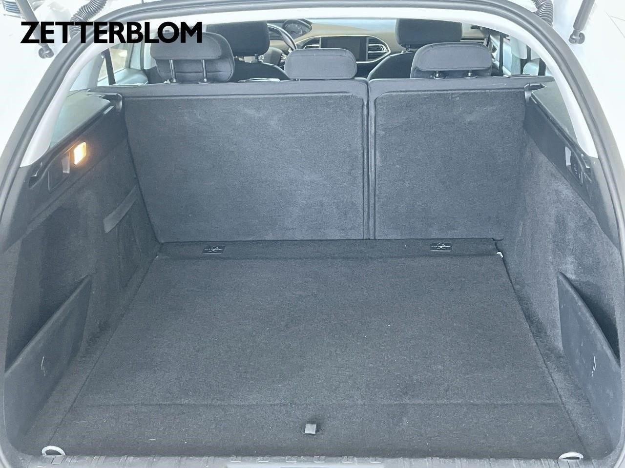Peugeot 308 SW 1.2 Kombi inkl VHjul 2015, bild 6/10