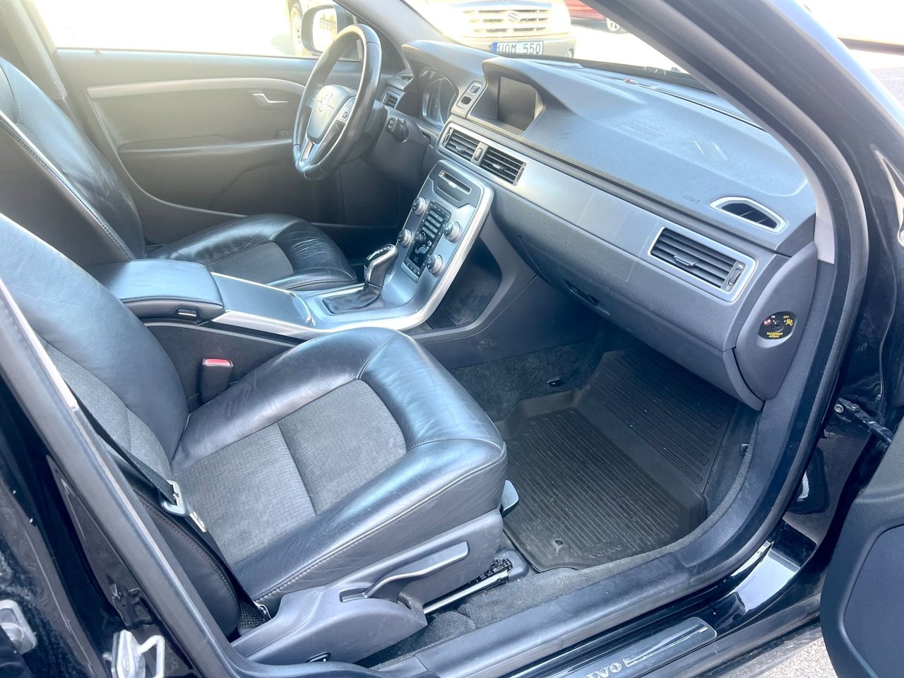 Volvo V70 2016, photo 6/7