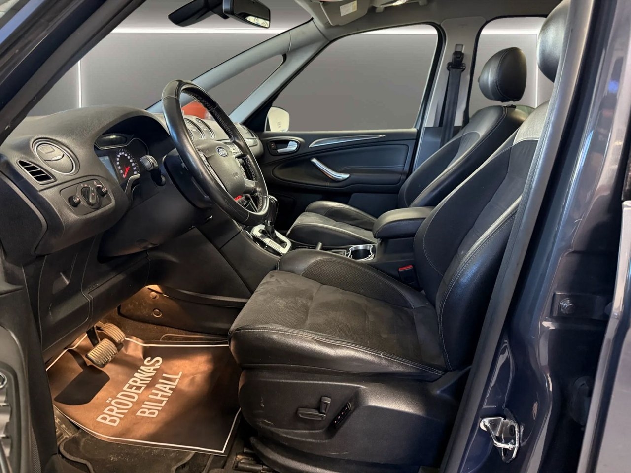 Ford S-MAX 2.0 TDCi 7-sits 2015, bild 3/10
