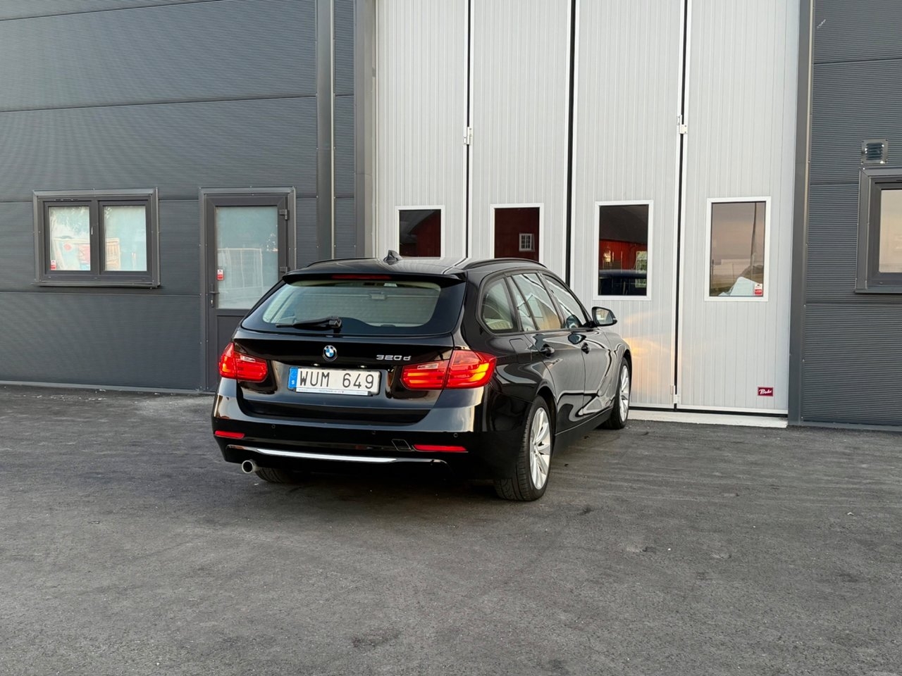 BMW 320 d Touring 184hk 2013, bild 4/13