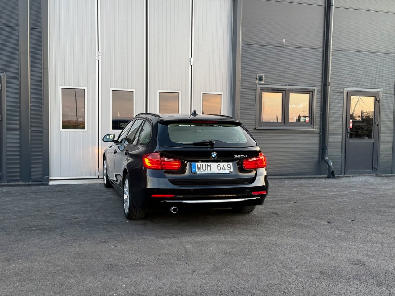 BMW 320 d Touring 184hk 2013, bild 3/13