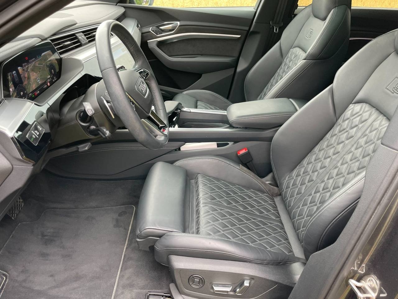 Audi e-tron 55 408Hk Q/S-LINE 2021, photo 3/8