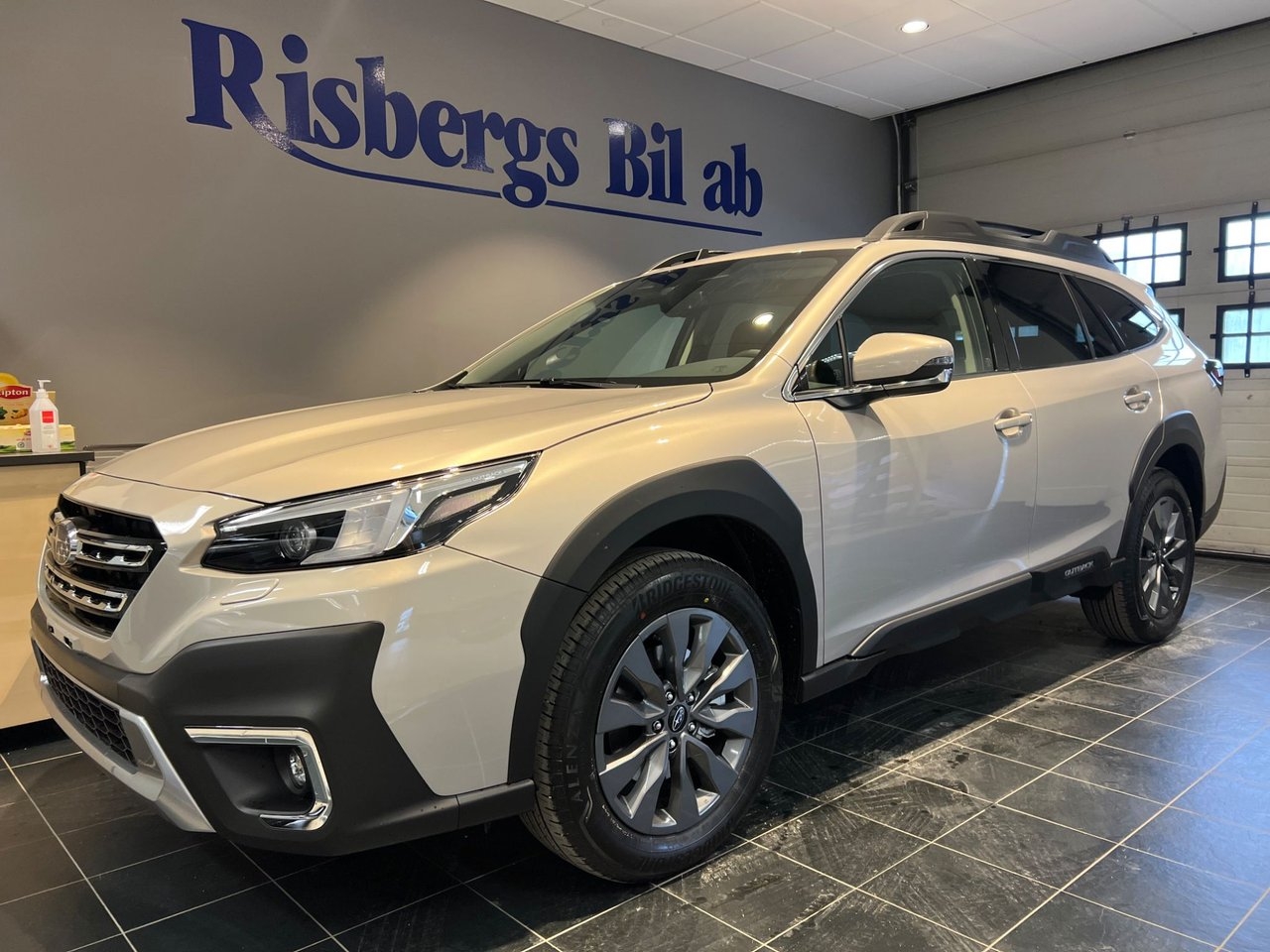 Subaru Outback 2025, bild 2/11