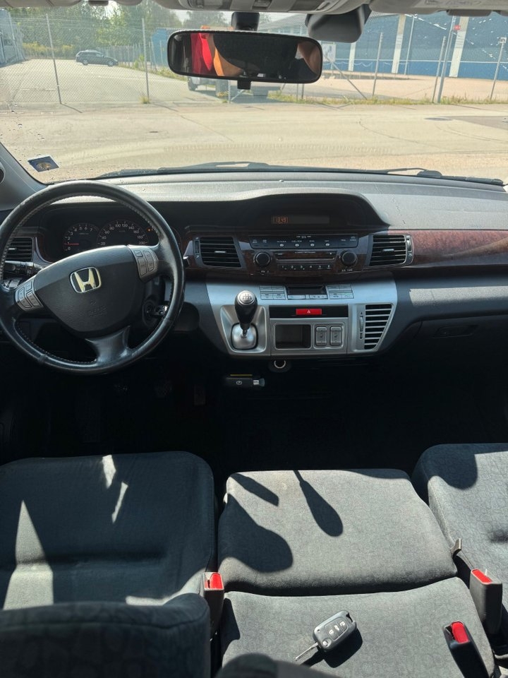 Honda FR-V 2.0 i-VTEC Euro 4 2006, kuva 6/9