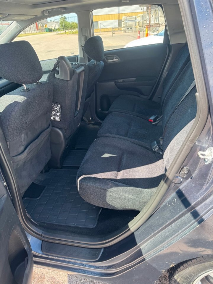 Honda FR-V 2.0 i-VTEC Euro 4 2006, kuva 5/9
