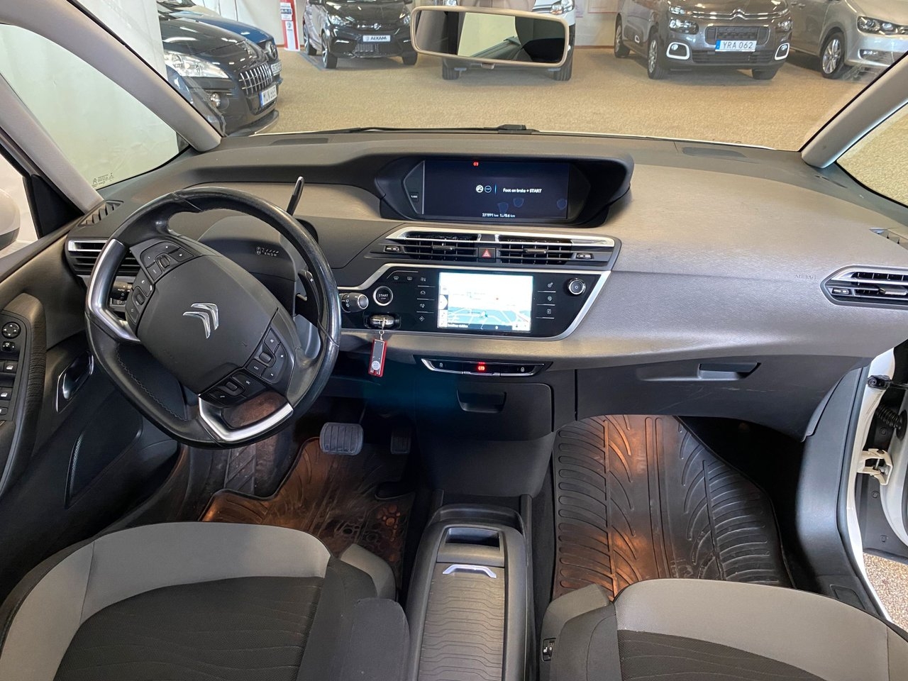Citroen Grand C4 Picasso 2014, photo 7/10