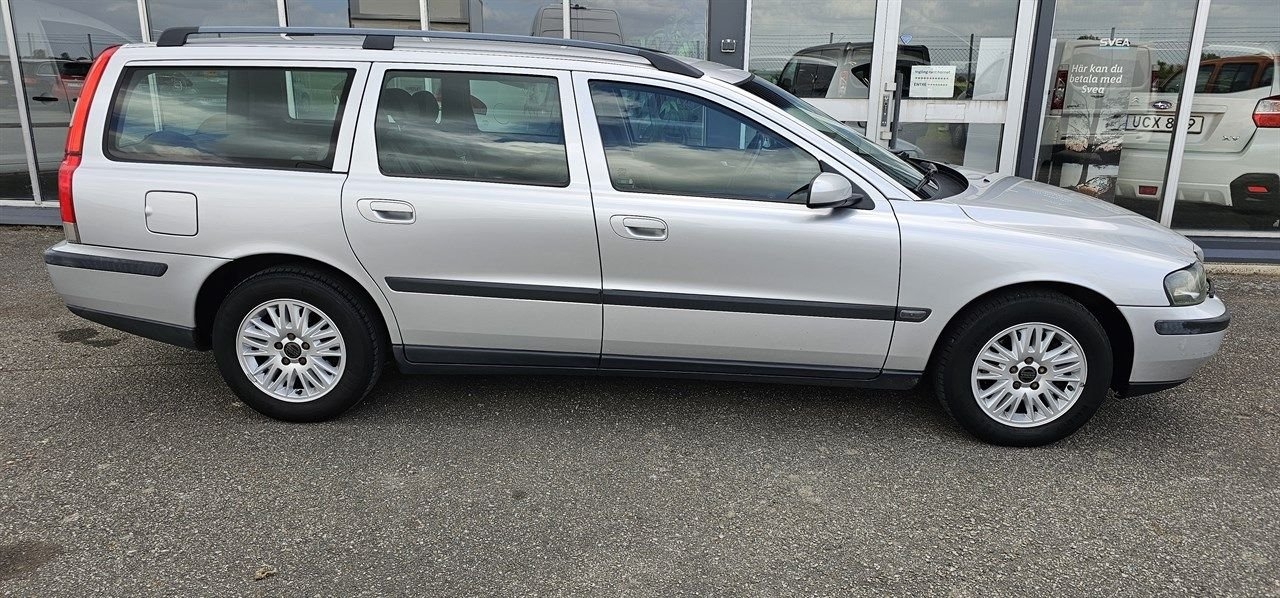 Volvo V70 2.4 Automatisk, 170hk Business 2004, bild 5/10