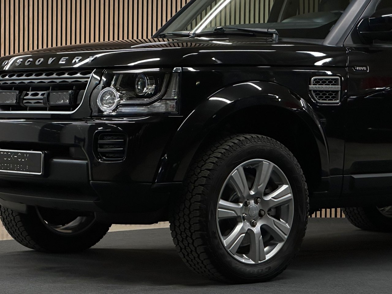 Land Rover Discovery 2016, bild 7/24