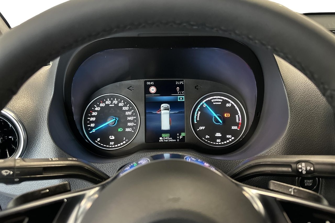 Mercedes-Benz eSprinter 2025, photo 7/10
