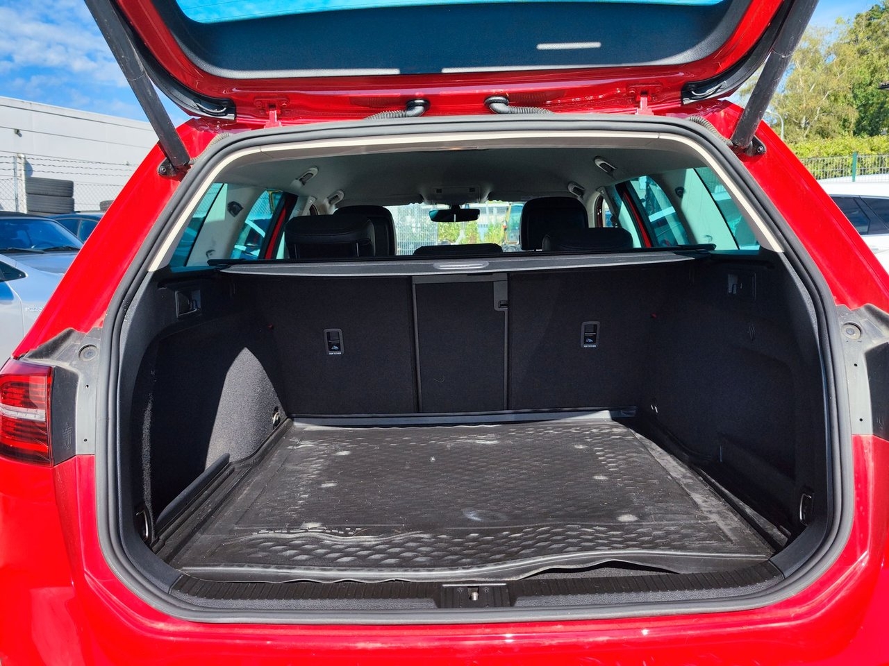 Volkswagen Passat 2016, bild 5/8