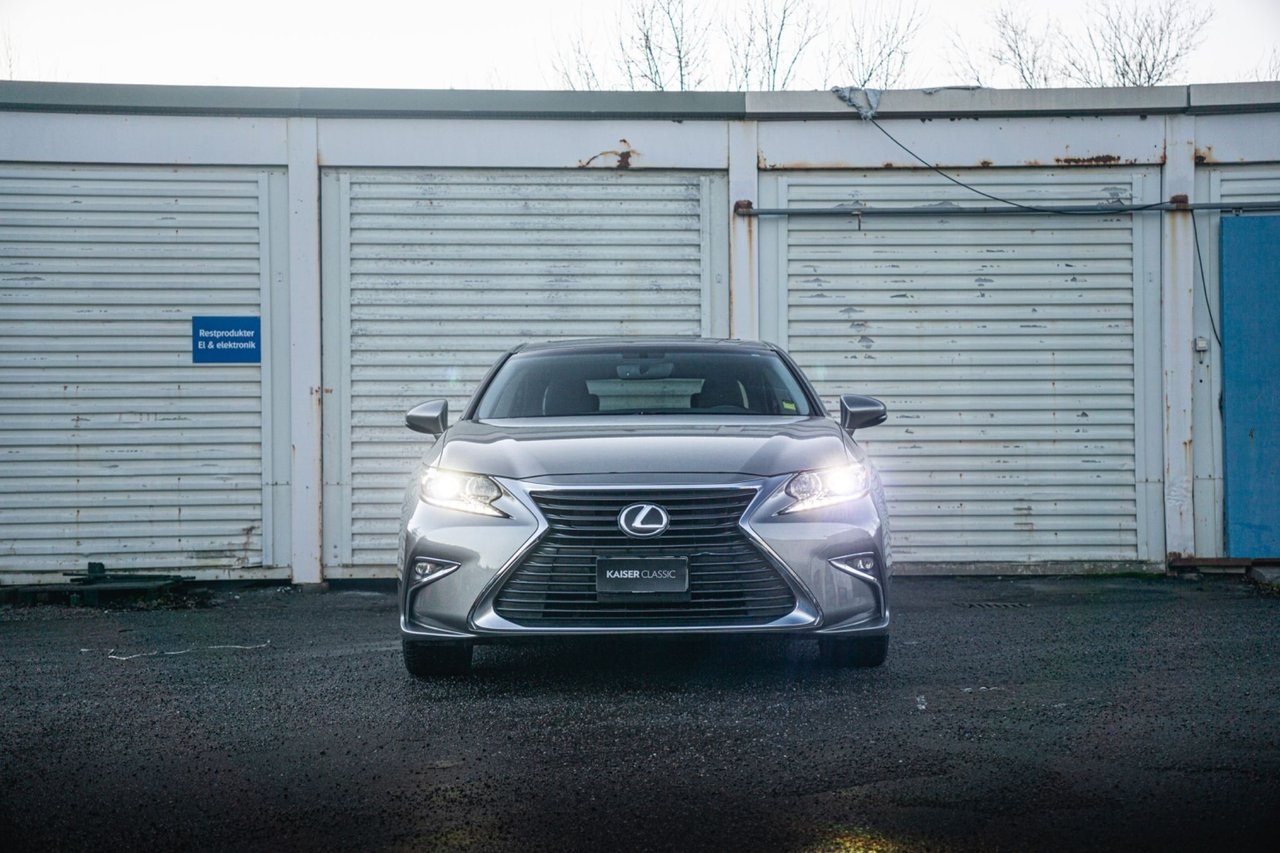 Lexus ES 350e 3.5 V6 Euro 5 2016, bild 3/10