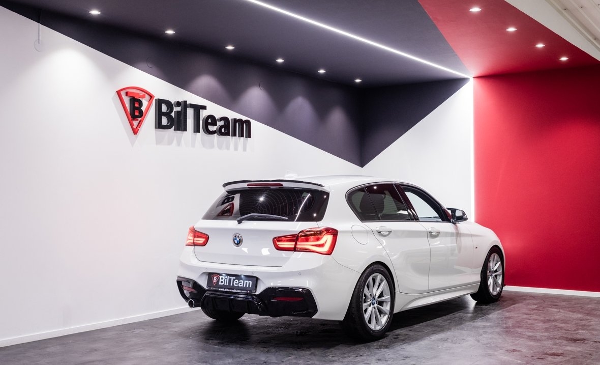 BMW 116 2016, bild 6/10