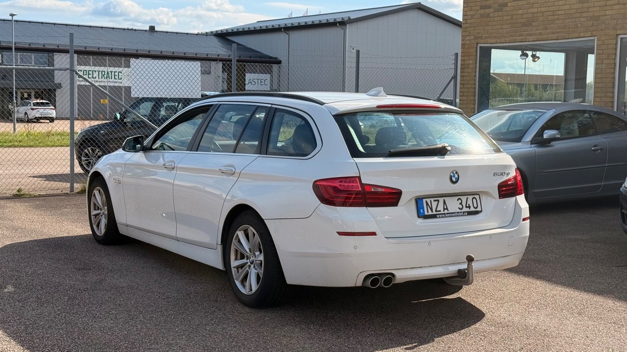 BMW 530 2014, bild 6/38