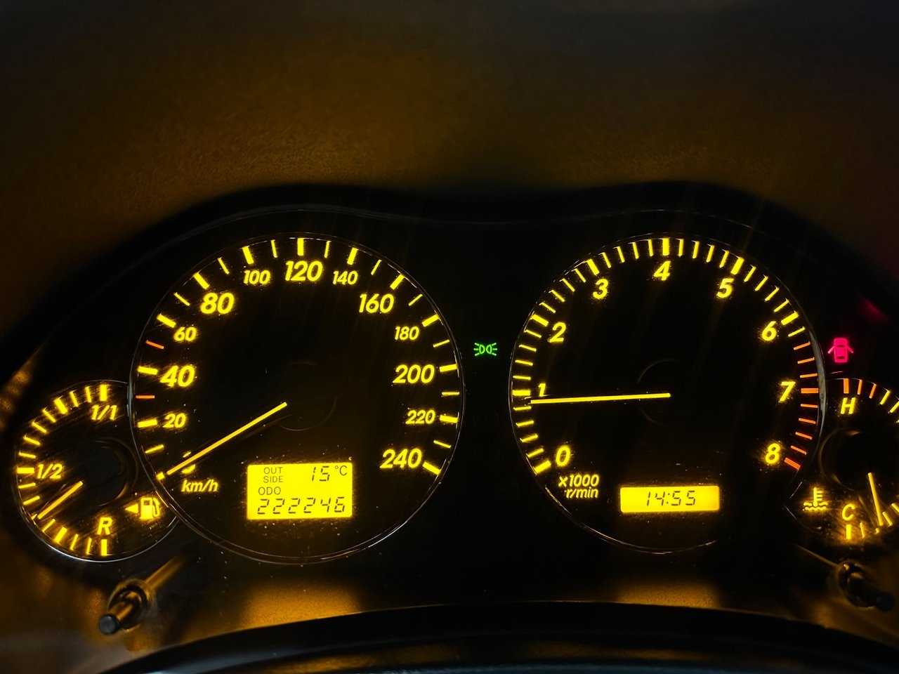 Toyota Avensis Kombi 2.0 D-4 VVT-i 2004, bild 7/17