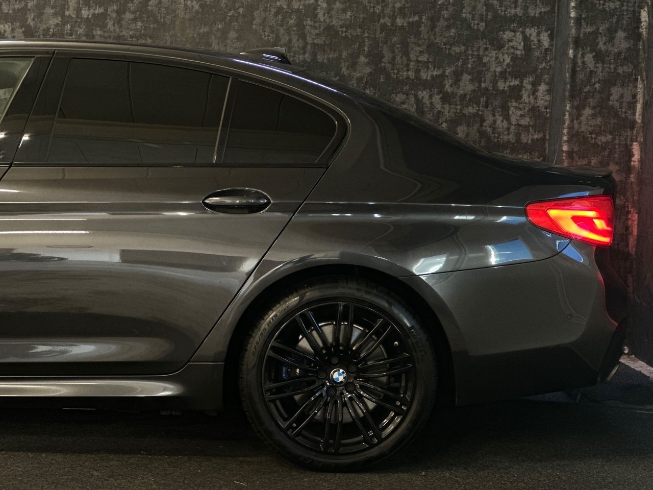 BMW 530 2020, kuva 7/26
