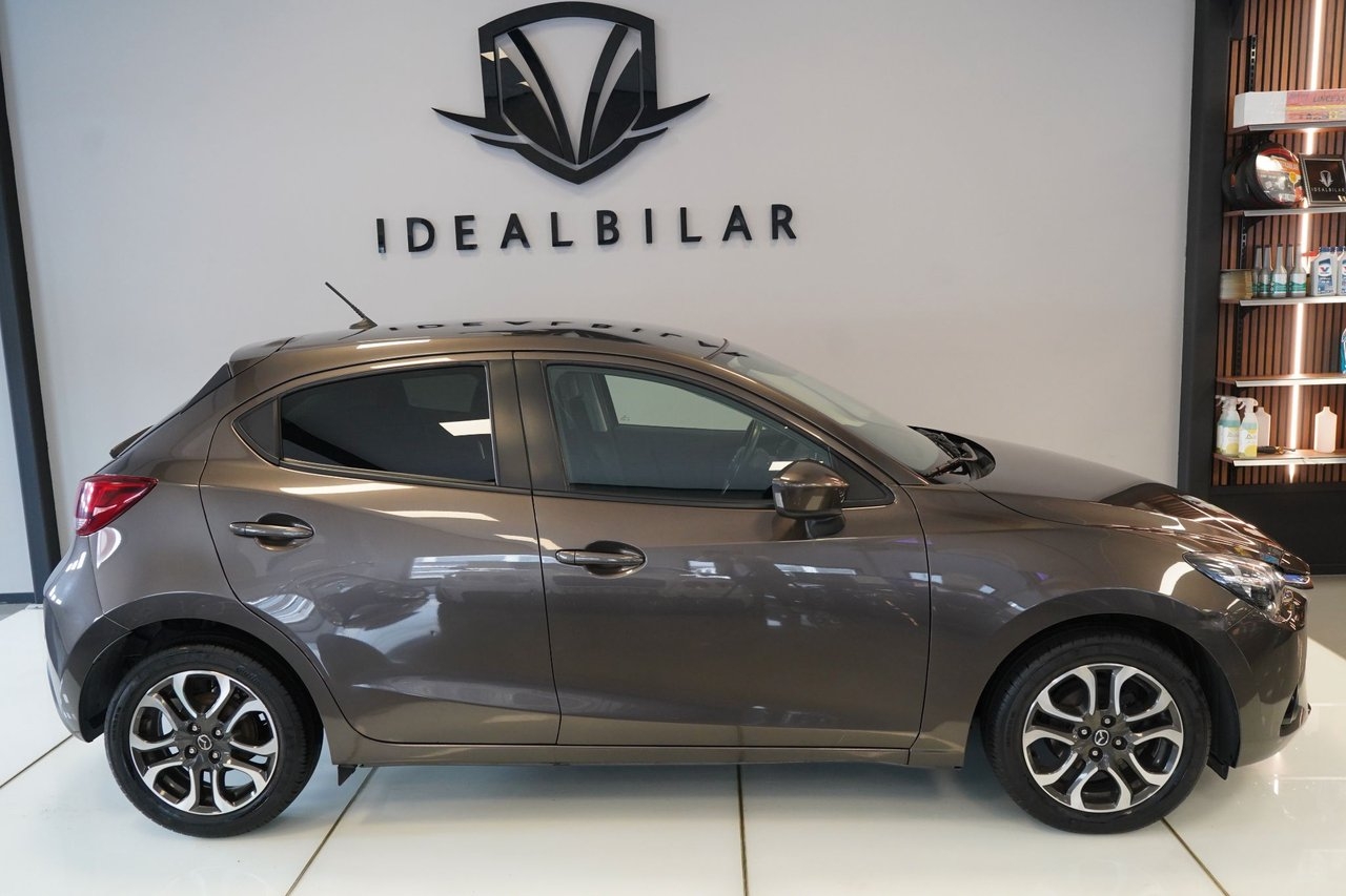 Mazda 2 5-dörrar 1.5 SKYACTIV-G Vision 2016, photo 2/10