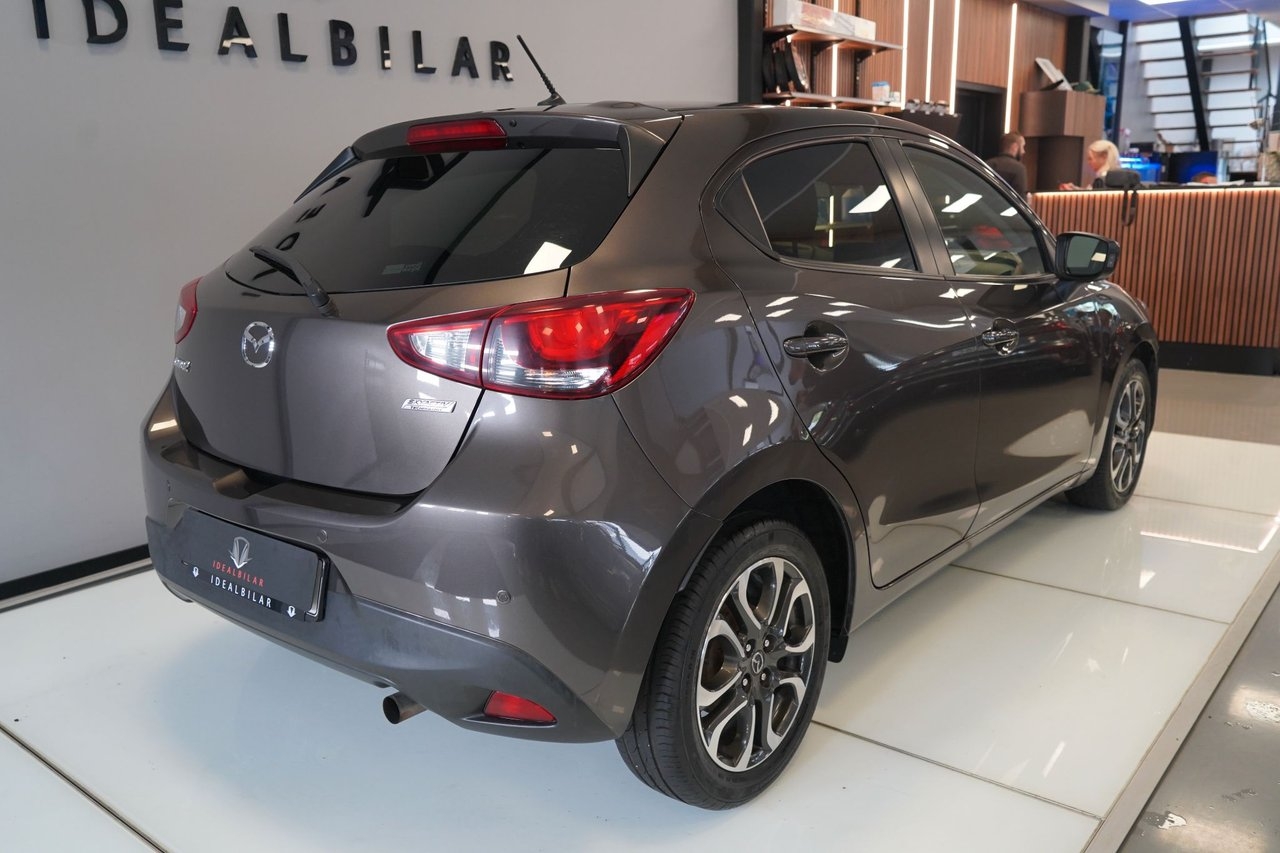Mazda 2 5-dörrar 1.5 SKYACTIV-G Vision 2016, photo 3/10