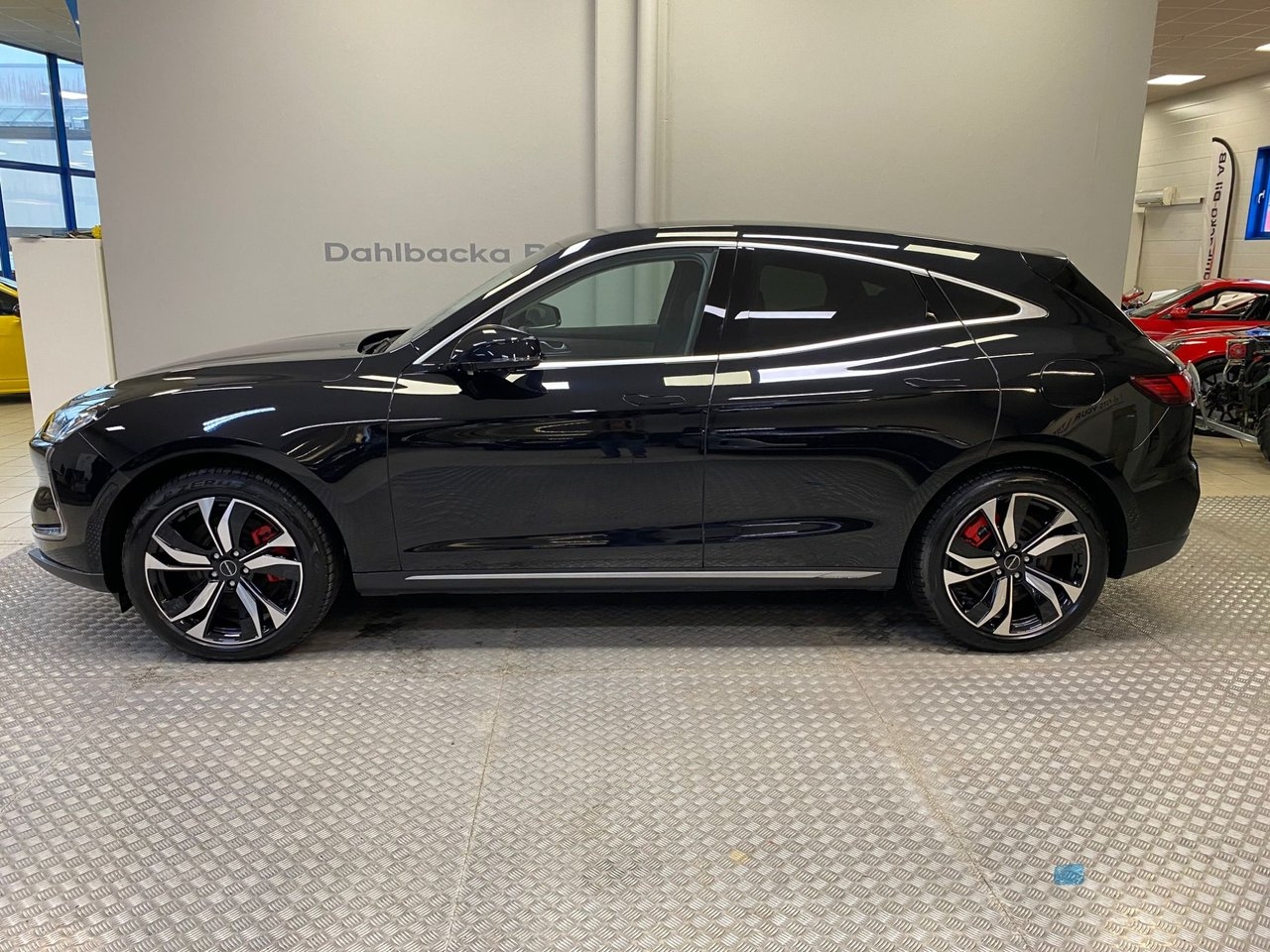Seres 5 585hk AWD 2025, kuva 4/10