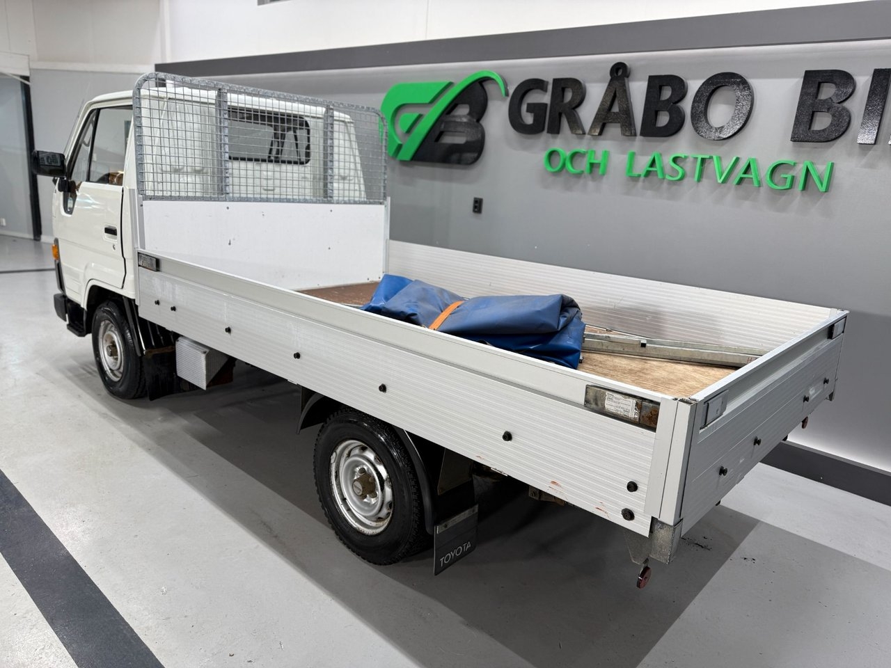 Toyota HiAce Pick-up 2.0 1-ÄGARE 1988, bild 3/10
