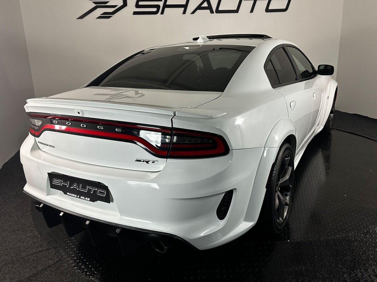 Dodge Charger 5.7 V8 HEMI TorqueFlite 2018, bild 7/26