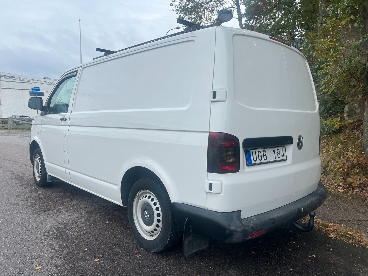 Volkswagen Transporter T30 2.0 TDI 2011, kuva 3/6