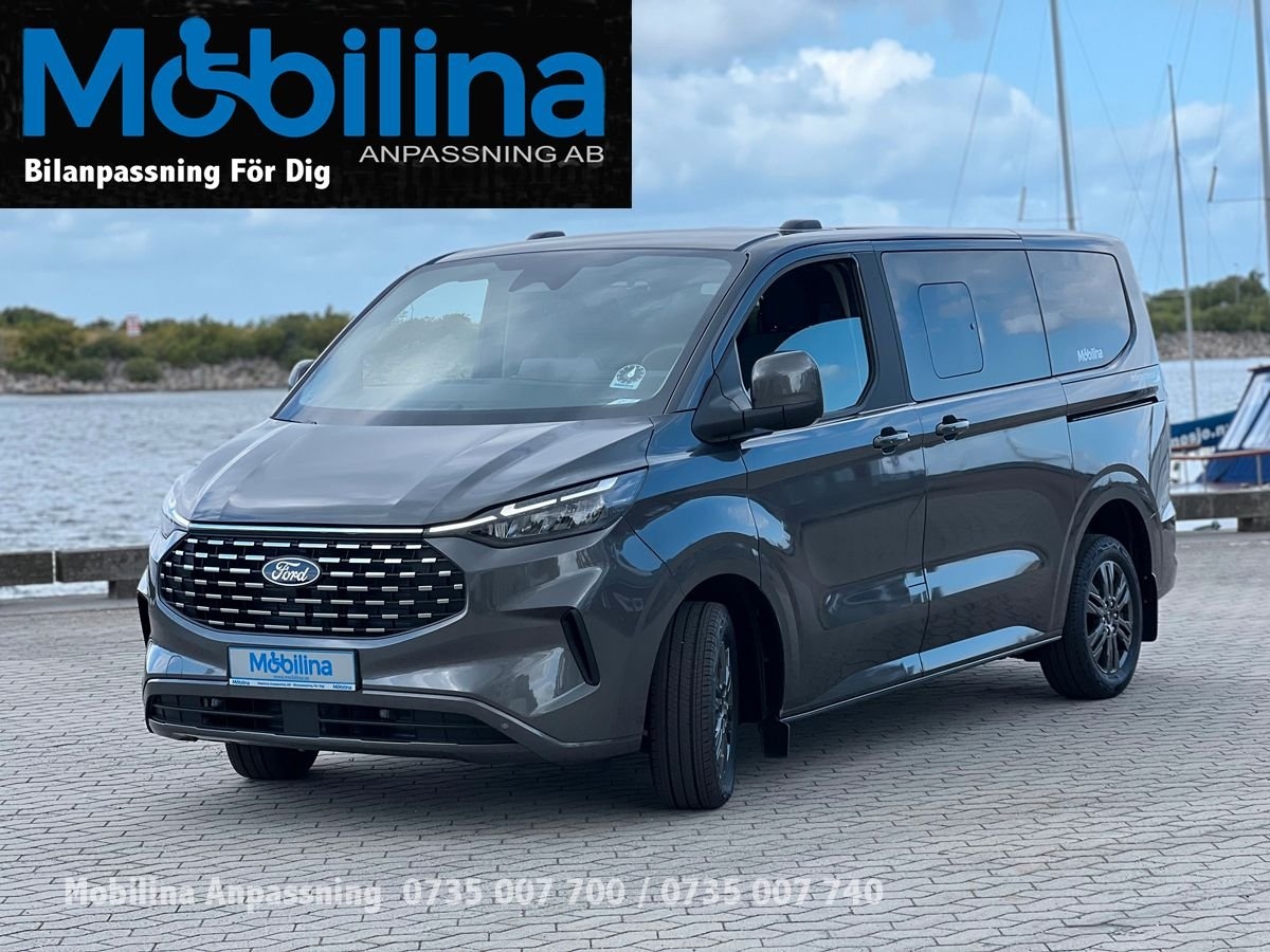 Ford Tourneo Custom 2026, photo 5/10