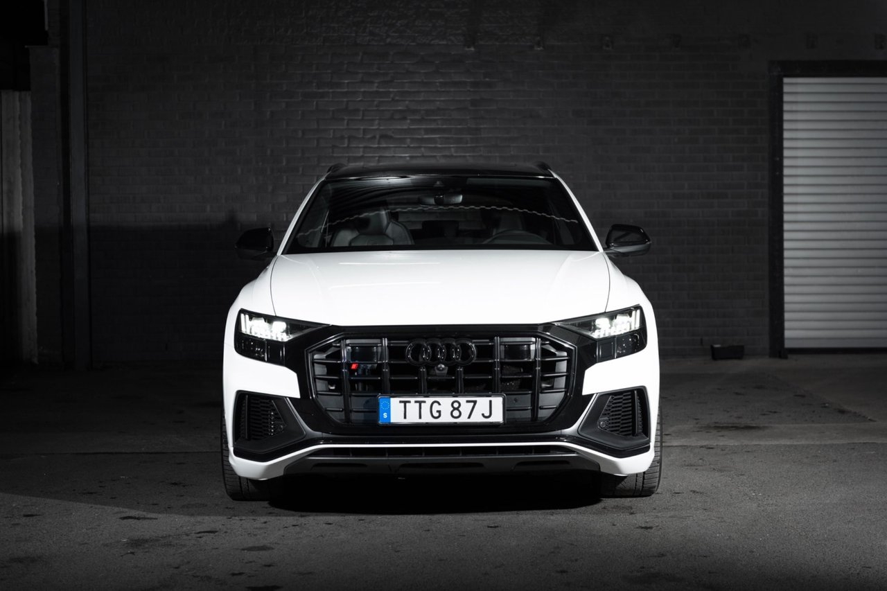 Audi SQ8 TDI 2020, photo 4/17