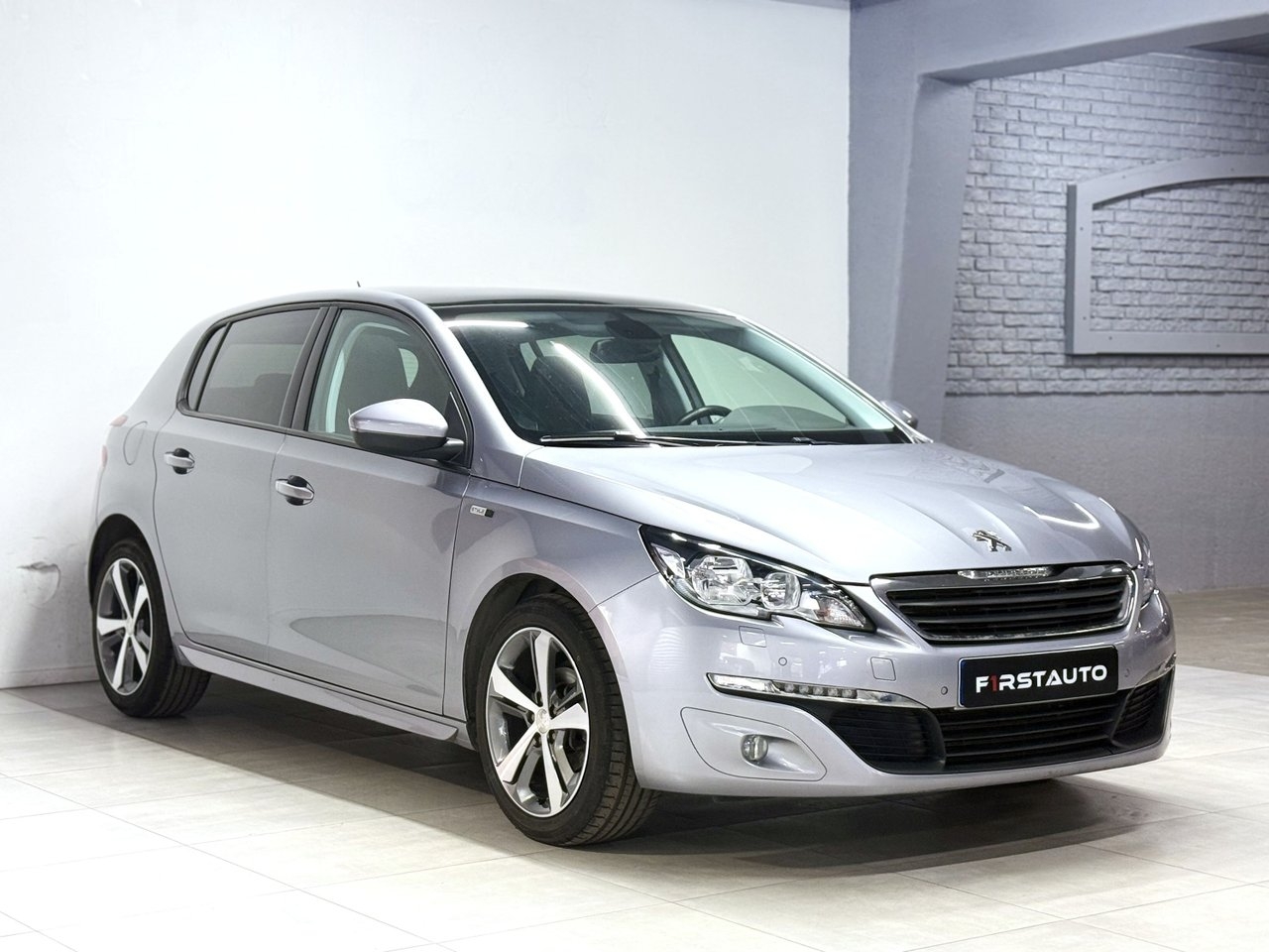 Peugeot 308 2016, bild 7/10