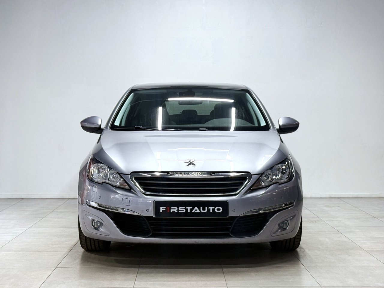 Peugeot 308 2016, bild 2/10
