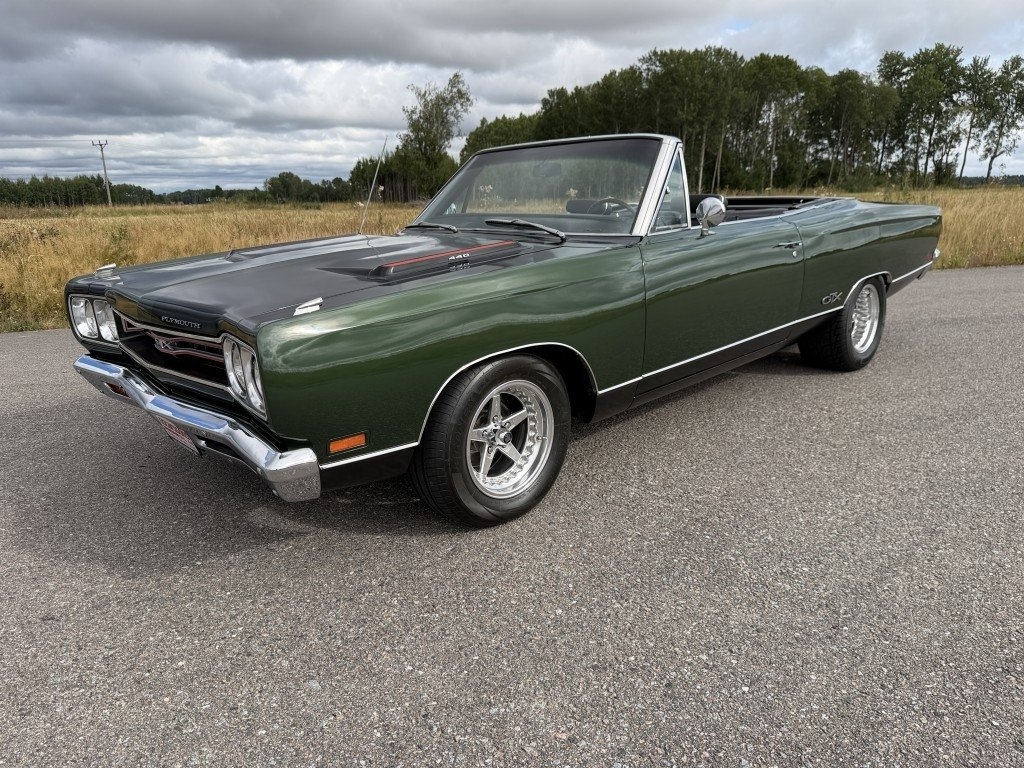 Plymouth GTX